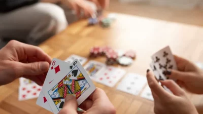 Torneo di Burraco a Montegrotto Terme: come funziona la vacanza più amata dai single over 50